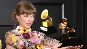 Taylor Swift lista para los Grammy