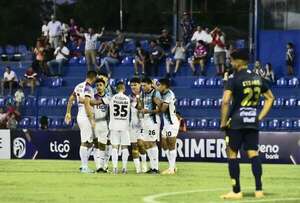 Libertad mide a 2 de Mayo con el objetivo de continuar en la cima - Fútbol - ABC Color
