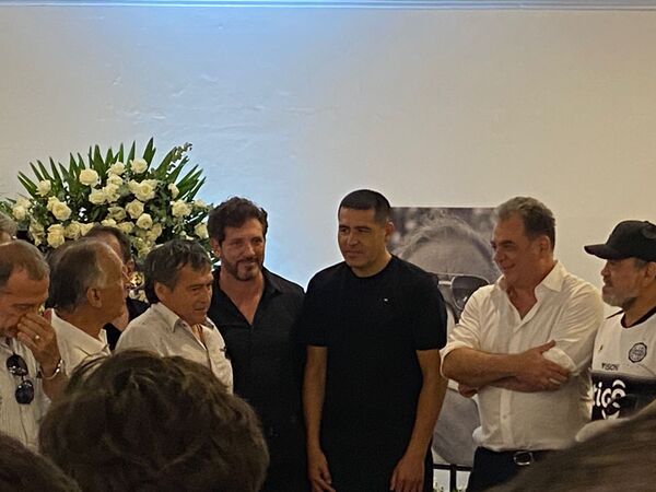 Homenaje a ODD: Juan Román Riquelme llegó a Paraguay para el último adiós - Unicanal
