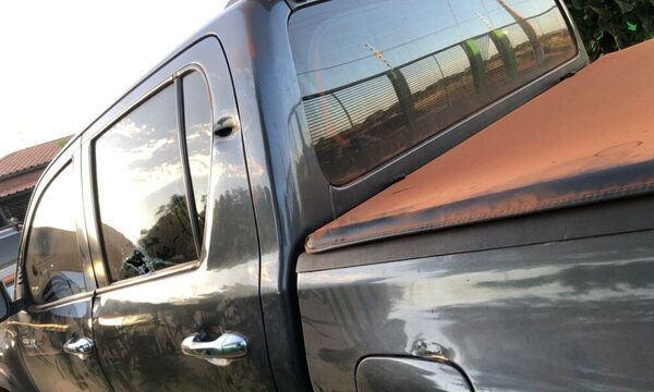 Casi acribillan a conductor de camioneta en Alto Paraná