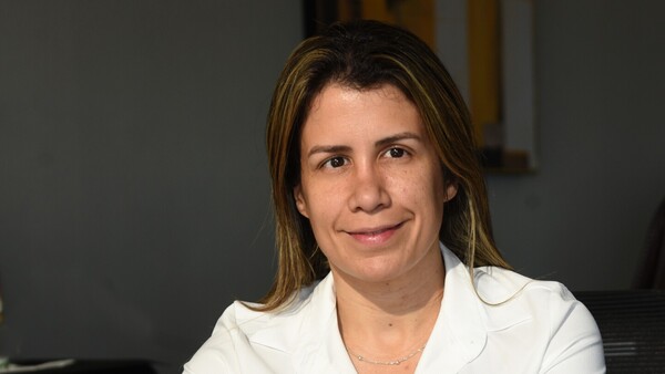 Experta cuestiona que cartismo utilice por "conveniencia" la libertad de expresión