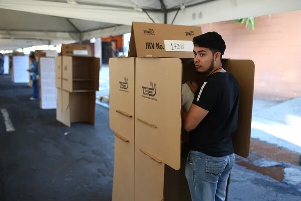 El Salvador: opositores denunciaron anomalías en las elecciones presidenciales - Megacadena - Diario Digital
