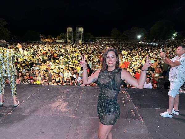 Llegó de las playas de "Brasiu" y... directo a los escenarios, a animar
