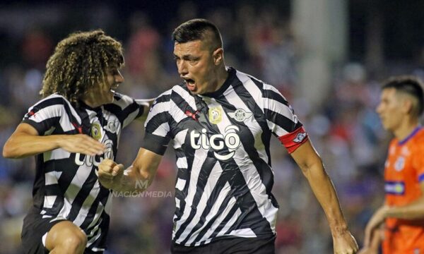 El “Guma” sumó contra el Gallo Norteño y se quedó con la punta del Apertura