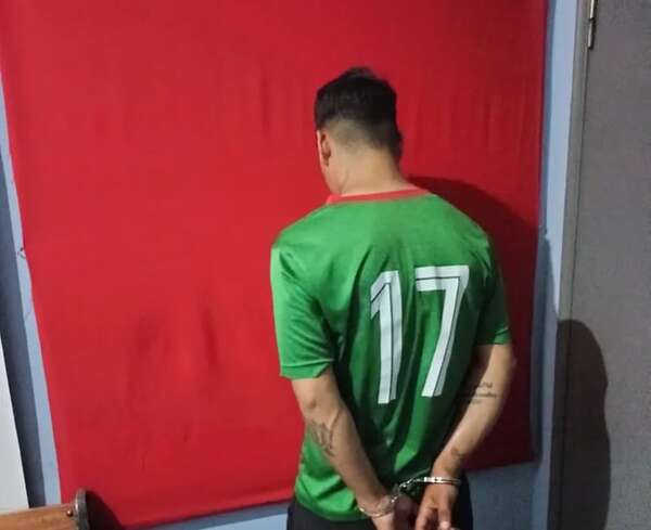 Joven es aprehendido por tenencia de droga en Fernando de la Mora - Policiales - ABC Color