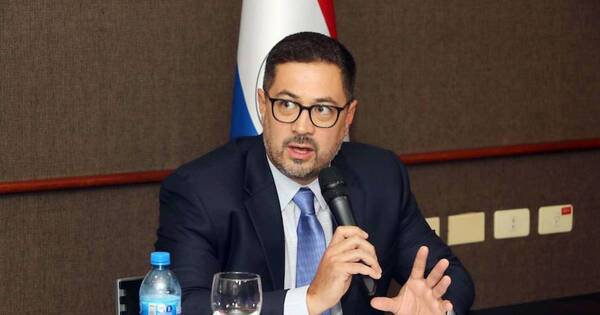 La Nación / “Tergiversan y también manipulan la información”, sentenció Pedro Ovelar
