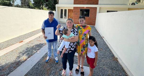 La Nación / Entregan el premio principal de la promo de San Cayetano