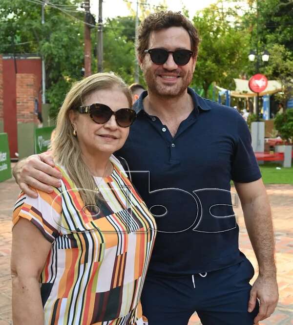 Edgar Ramírez pasa sus vacaciones en Paraguay - Cine y TV - ABC Color