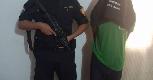 Diario HOY | Detienen a hombre que se acercó a su expareja pese a restricción