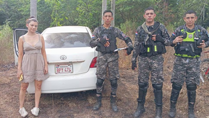 Olvidó donde estacionó su auto y pidió ayuda a los Linces para localizarlo - Noticiero Paraguay