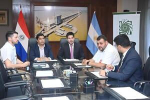 Proponen a la EBY una alianza para atender necesidades de la niñez y la adolescencia en su área de influencia