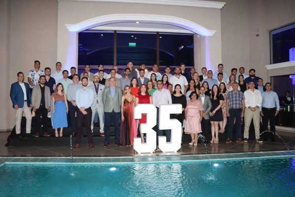 Proquitec celebra 35 a帽os de vida institucional con ambiciosos planes de crecimiento - Revista PLUS