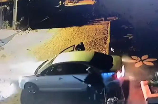 Policía busca a delincuente herido durante asalto a cambista en Ñemby