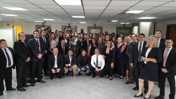 Actuarios judiciales piden cumplimiento del reajuste salarial aprobado por ley