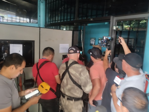 Asociación de Cambistas que sufrió robo multimillonario «es un local totalmente irregular», dicen | 1000 Noticias