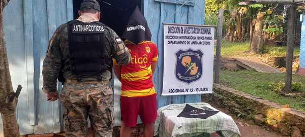 ALLANAMIENTO DE VIVIENDA, DETENCION DE PERSONA, INCAUTACION DE SUPUESTA COCAINA TIPO CRACK