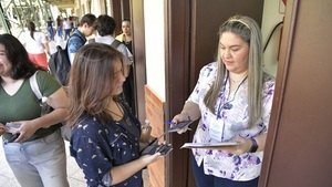 Examen para acceder a becas del Gobierno se realizará en doble turno en San Lorenzo y otras sedes