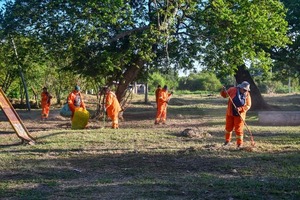Realizan minga ambiental en barrios de Capiatá - .::Agencia IP::.
