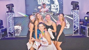 Los 15 años de Miryan Sophía Rober Méndez