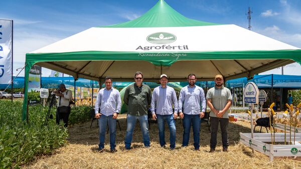 Agrofértil destacó genética de maíz y soja con las últimas tecnologías