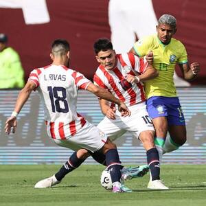 Paraguay se acerca a París tras vencer en gran gestión a Brasil - La Tribuna