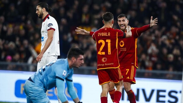 De Rossi hace olvidar a Mourinho