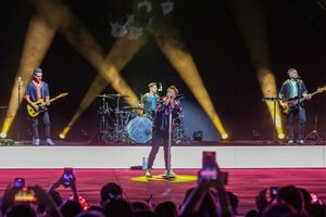 Tan Biónica hizo vibrar a fans paraguayos en un concierto inolvidable en Samber - trece