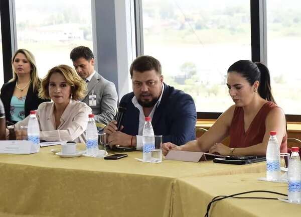 Llamamiento al orden, lo más destacado en sesión de Comisión Permanente - Política - ABC Color