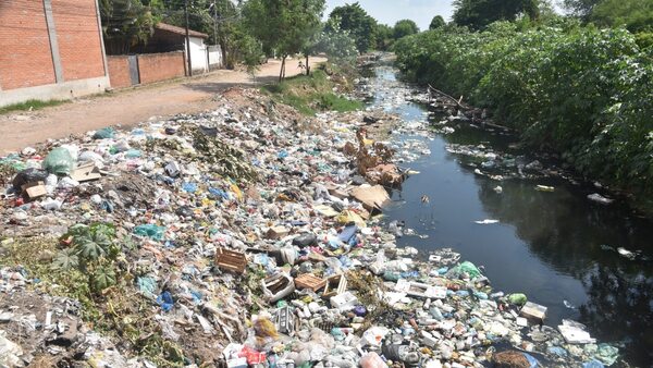 Cloaca es principal contaminante de cauces por falta de obras sanitarias