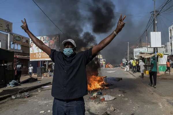 AI exige a Senegal que abra las conexiones de internet móvil y se permitan las protestas - Mundo - ABC Color
