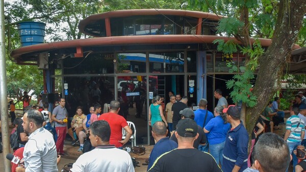 CDE: Clausuran avenidas tras hallar explosivos en túnel