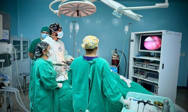 Realizan por primera vez compleja intervención quirúrgica a paciente pediátrico en el IPS de CDE