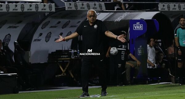 Chiqui Arce arremete: "El partido se nos escapó estúpidamente"