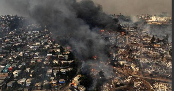La Nación / Chile registra 123 muertos por incendios forestales