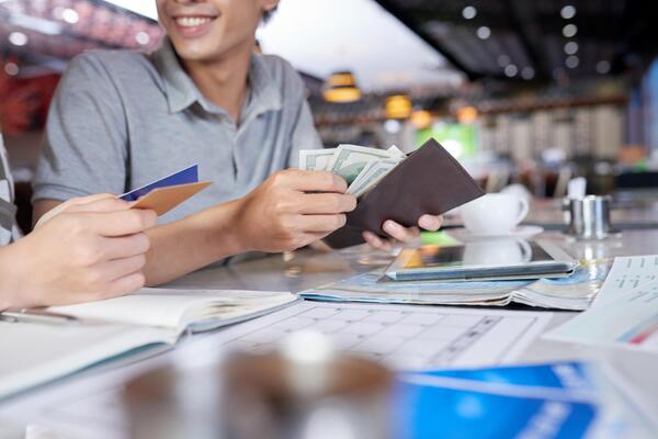 Costo del crédito cerró el 2023 en su nivel más bajo en casi 2 años - MarketData