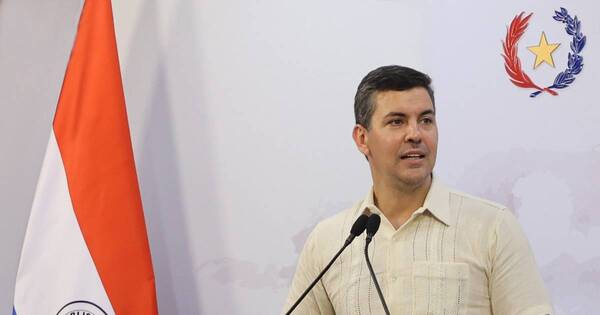 La Nación / Santiago Peña recibe a intendentes para consensuar el proyecto “Hambre cero”