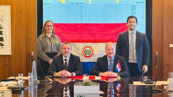Paraguay logra histórica emisión de bonos en guaraníes en el mercado internacional - MarketData