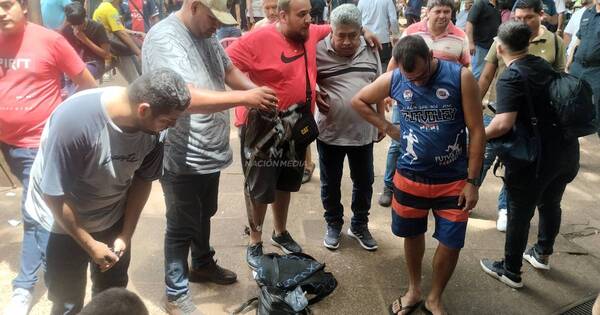 La Nación / Megarrobo en CDE: hallan equipos de oxígeno, aislantes acústicos y supuesto explosivo