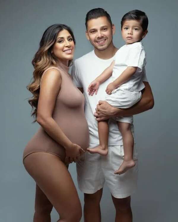 ¡Ángel Romero ya tiene a su segundo hijo en brazos! - Gente - ABC Color