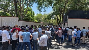 Peña pidió disculpas a intendentes y les mantiene los royaltíes y el FONACIDE | 1000 Noticias