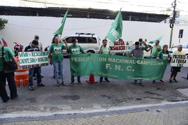 Federación Nacional Campesina exigió a ministro que se retracte de sus dichos - Nacionales - ABC Color