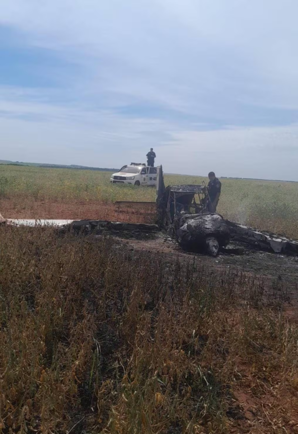 Canindeyú: avioneta cayó y se incendió, de momento no se reportan víctimas