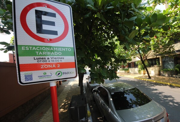 El intendente "Nenecho" Rodríguez cancela el estacionamiento tarifado en Asunción - La Tribuna