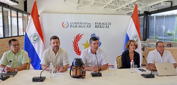 Peña retrocede y devuelve a los municipios el 100% de FONACIDE y 100% de royaltíes - La Tribuna