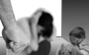 Imputado por maltratar a su pareja y a los hijos menores