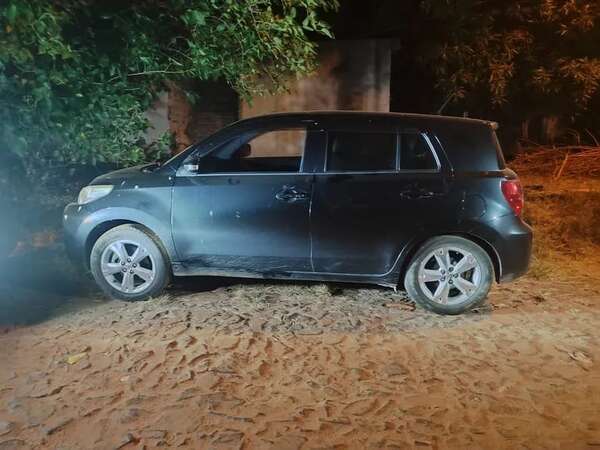 Recuperan vehículo robado utilizado en frustrado asalto en Fernando de la Mora - Policiales - ABC Color