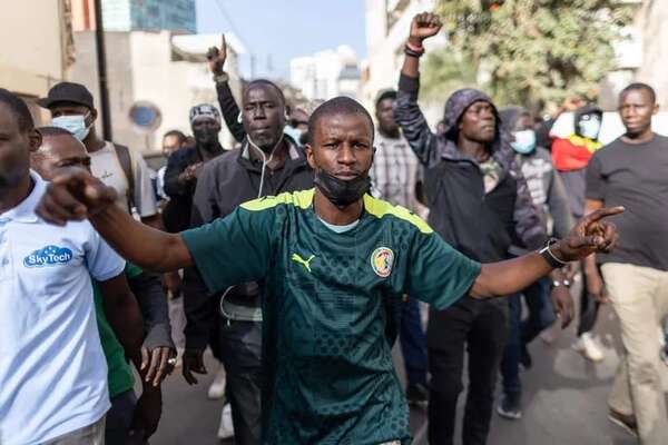 Gobierno de Senegal pide diálogo tras el aplazamiento de las elecciones presidenciales - Mundo - ABC Color