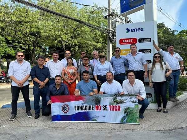 Intendentes haraganes y corruptos le ganaron la pulseada al Ejecutivo - La Clave