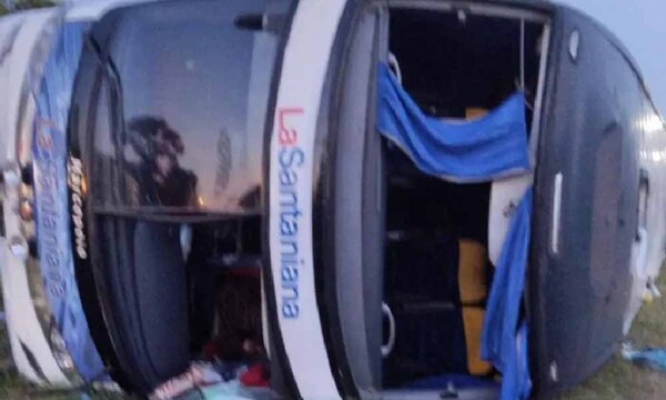 Bus de larga distancia vuelca y pasajeros quedan heridos en San Pedro – Prensa 5