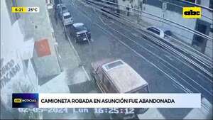 Video: Camioneta robada en Asunción fue abandonada  - ABC Noticias - ABC Color